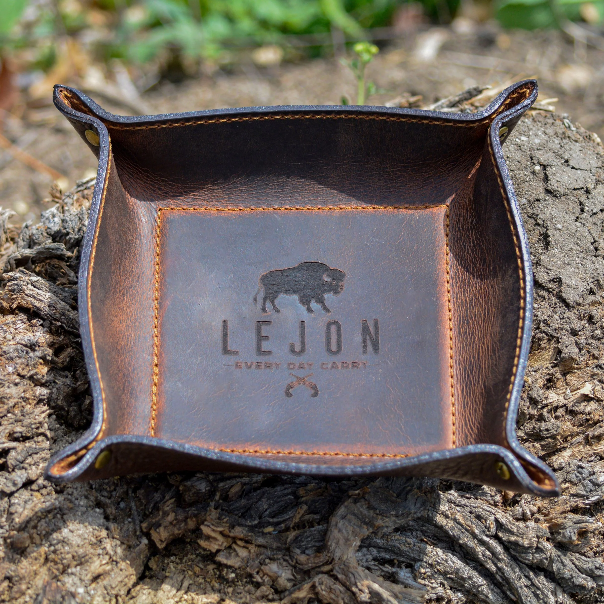 Lejon Leather Goods Everyday Catchall Tray | Premium EDC Valet Organizer - Image 3