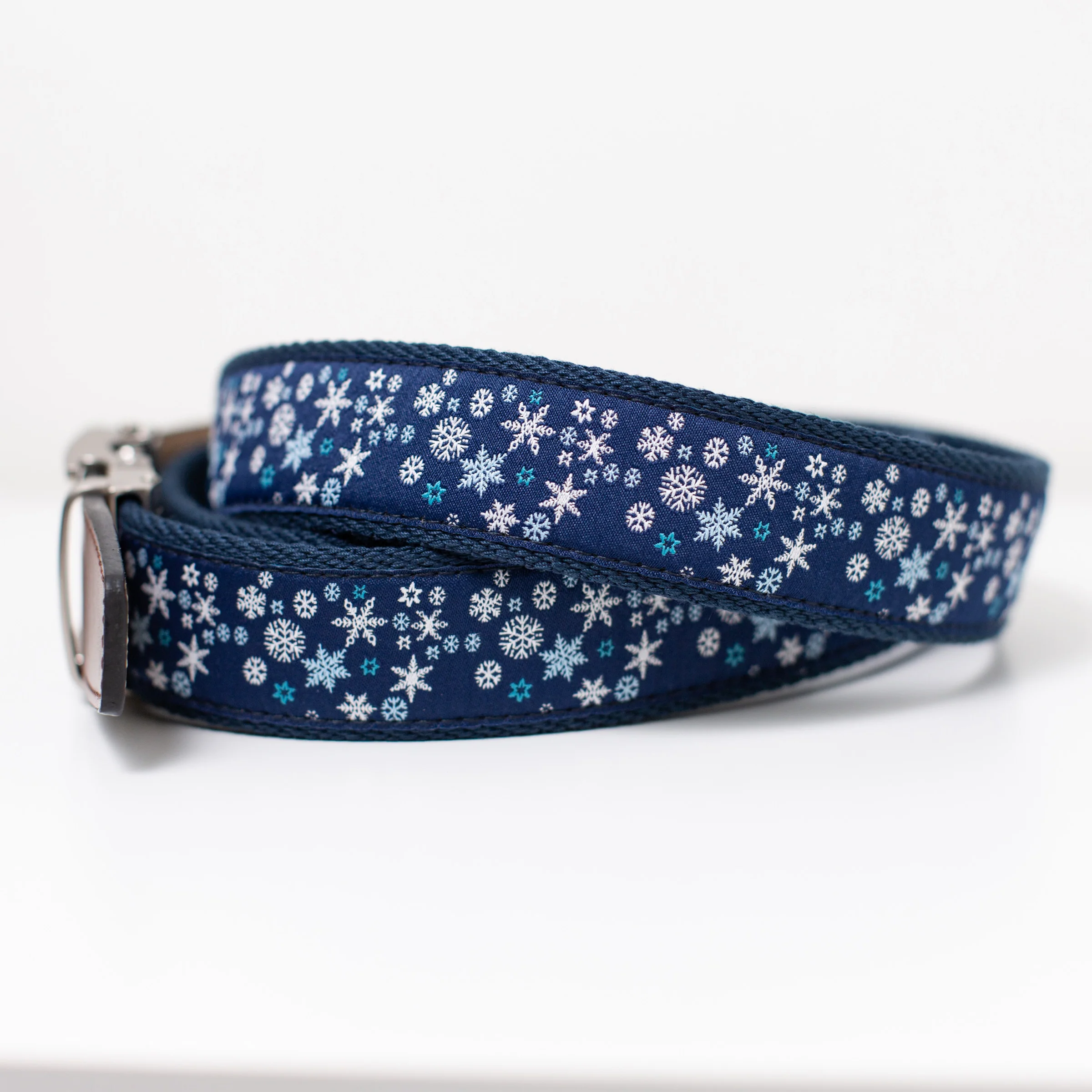 Hampton Snowflake Golf Ribbon Ratchet Belt 1.38" [35mm] - Image 3