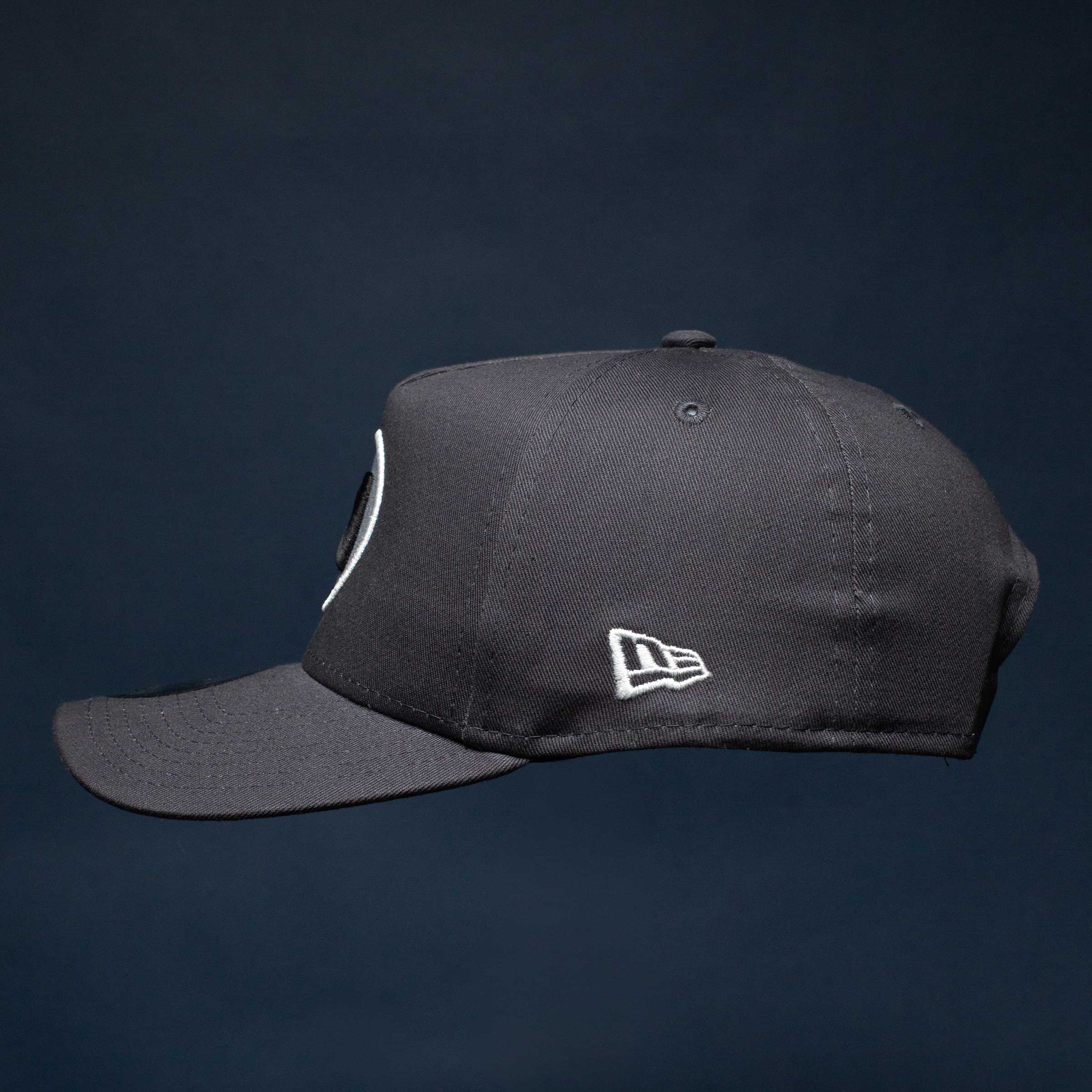Nexbelt Icon Logo New Era 9FORTY Snapback Hat – Graphite - Image 3