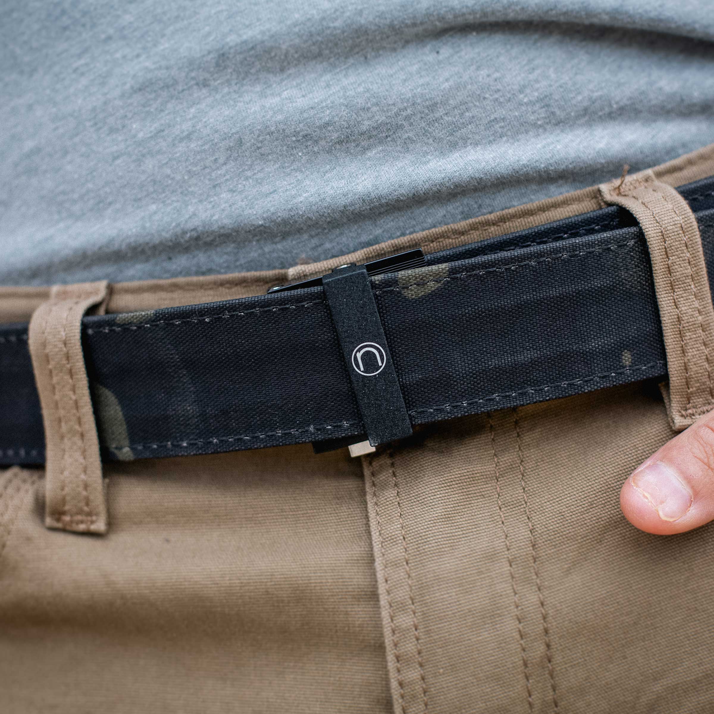 Thin Bar MultiCam® Black EDC Ratchet Belt 1.5" [38mm] - Image 2